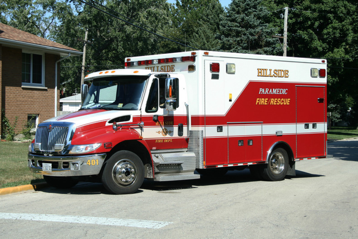 Ambulance 401