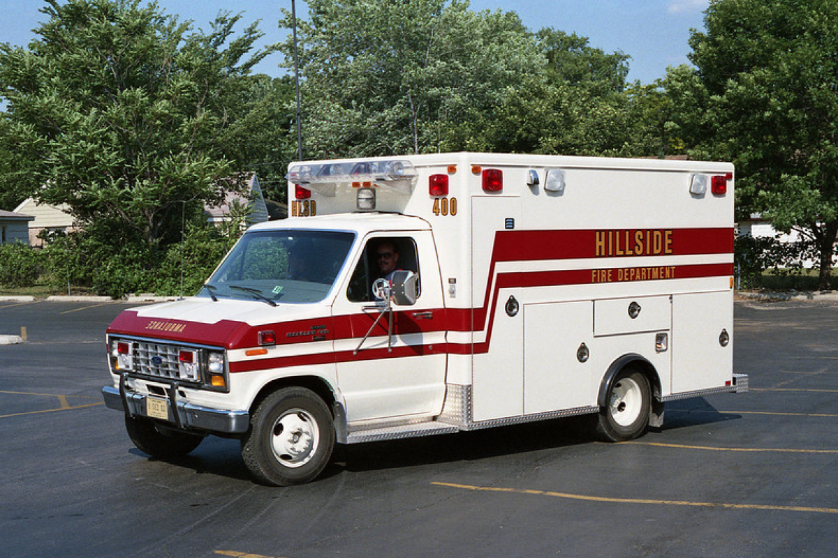 Ambulance 400